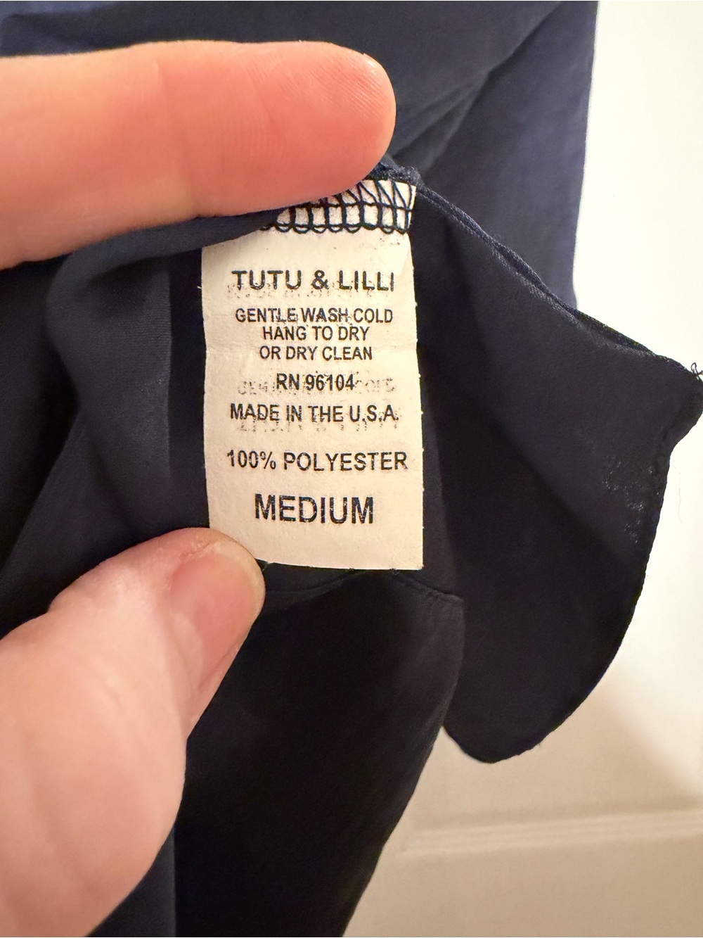 lulu & lilli Blue Satin V-Neck Short Sleeve Blouse Top - Picture 4 of 4